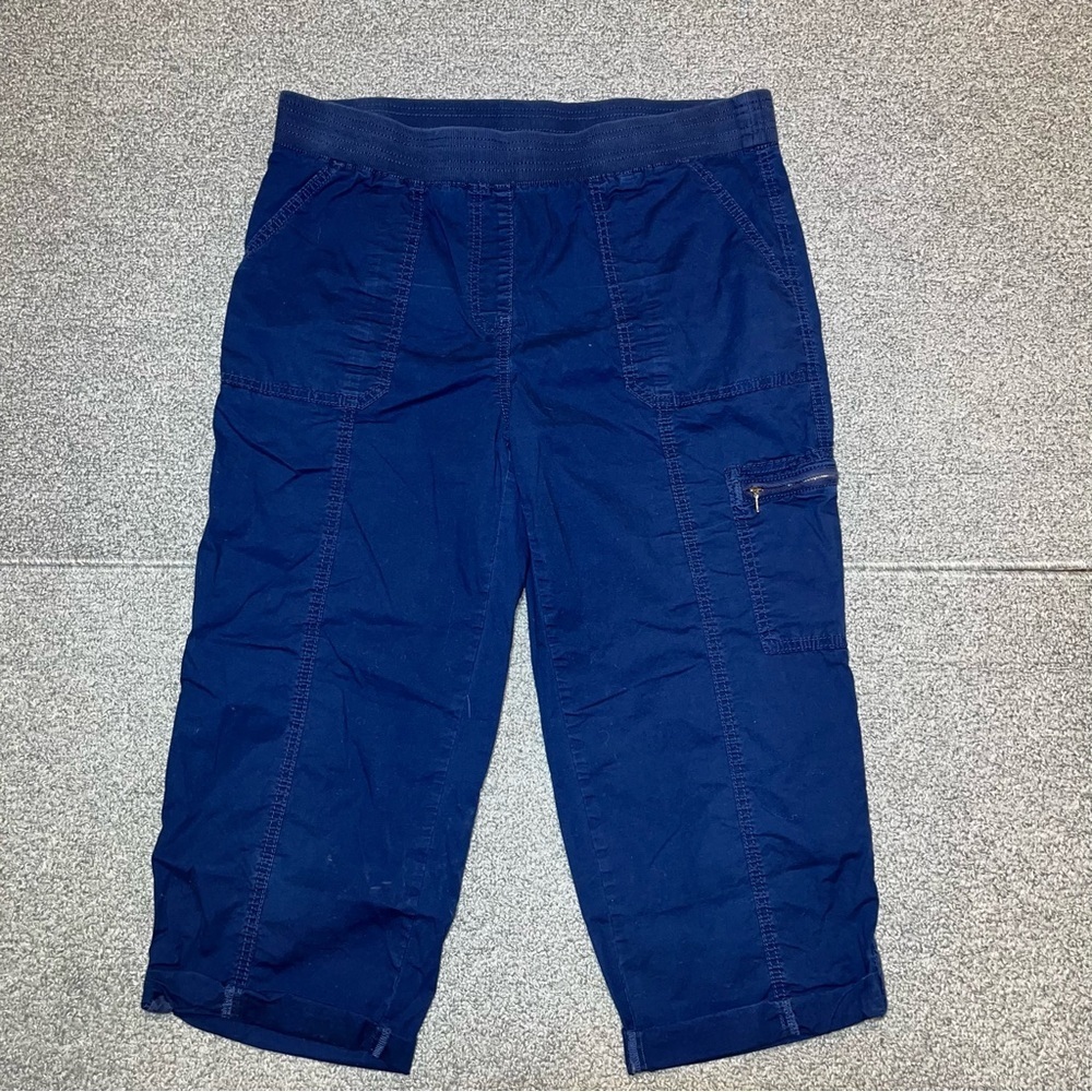 Chico's Pull On Capri Ankle Roll Up Cargo Pants Womens Size 2 US Size 12 Blue